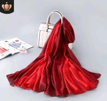 Seidenschal mit Farbverlauf, Strandtuch