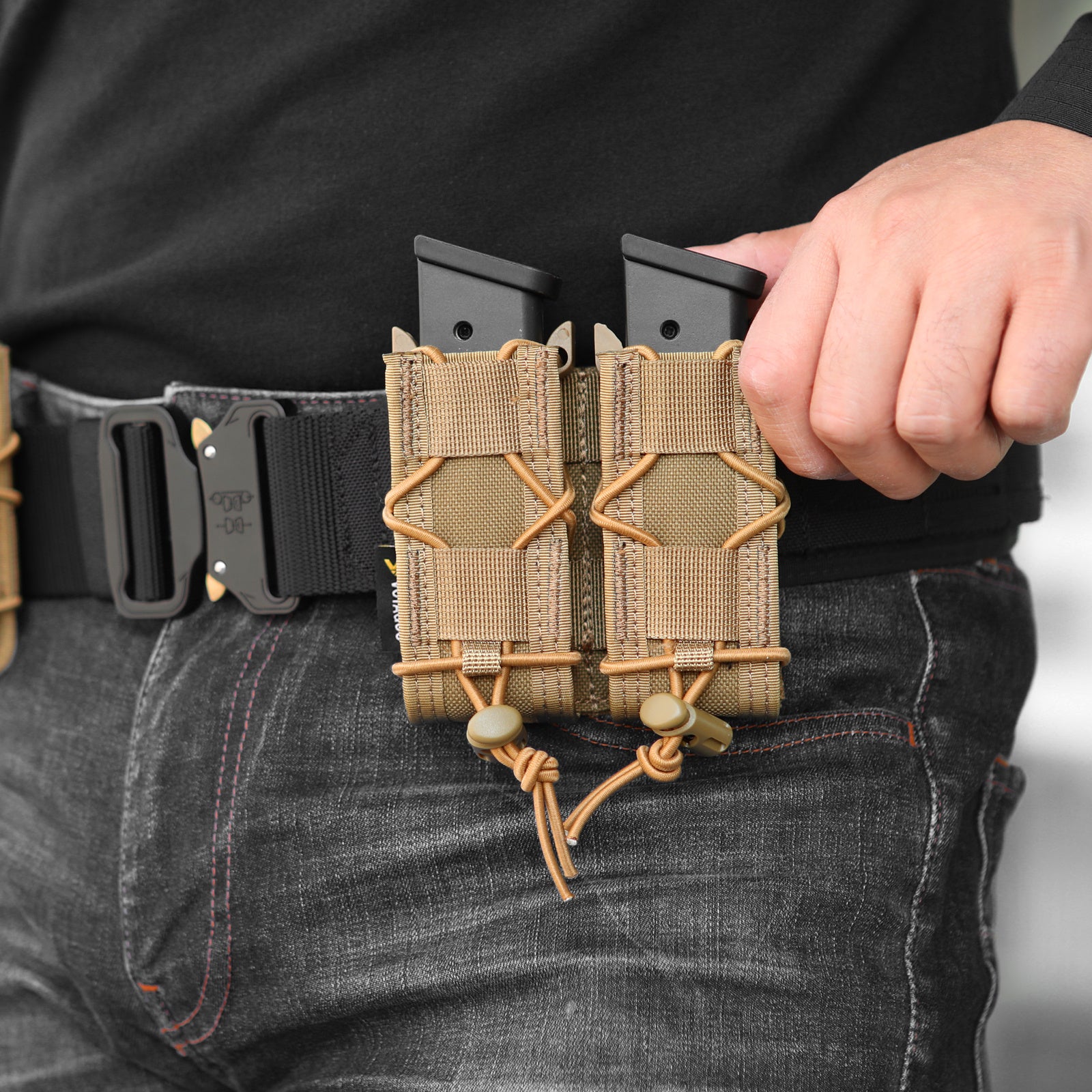 Verstellbare 9-mm-MOLLE-Magazintasche