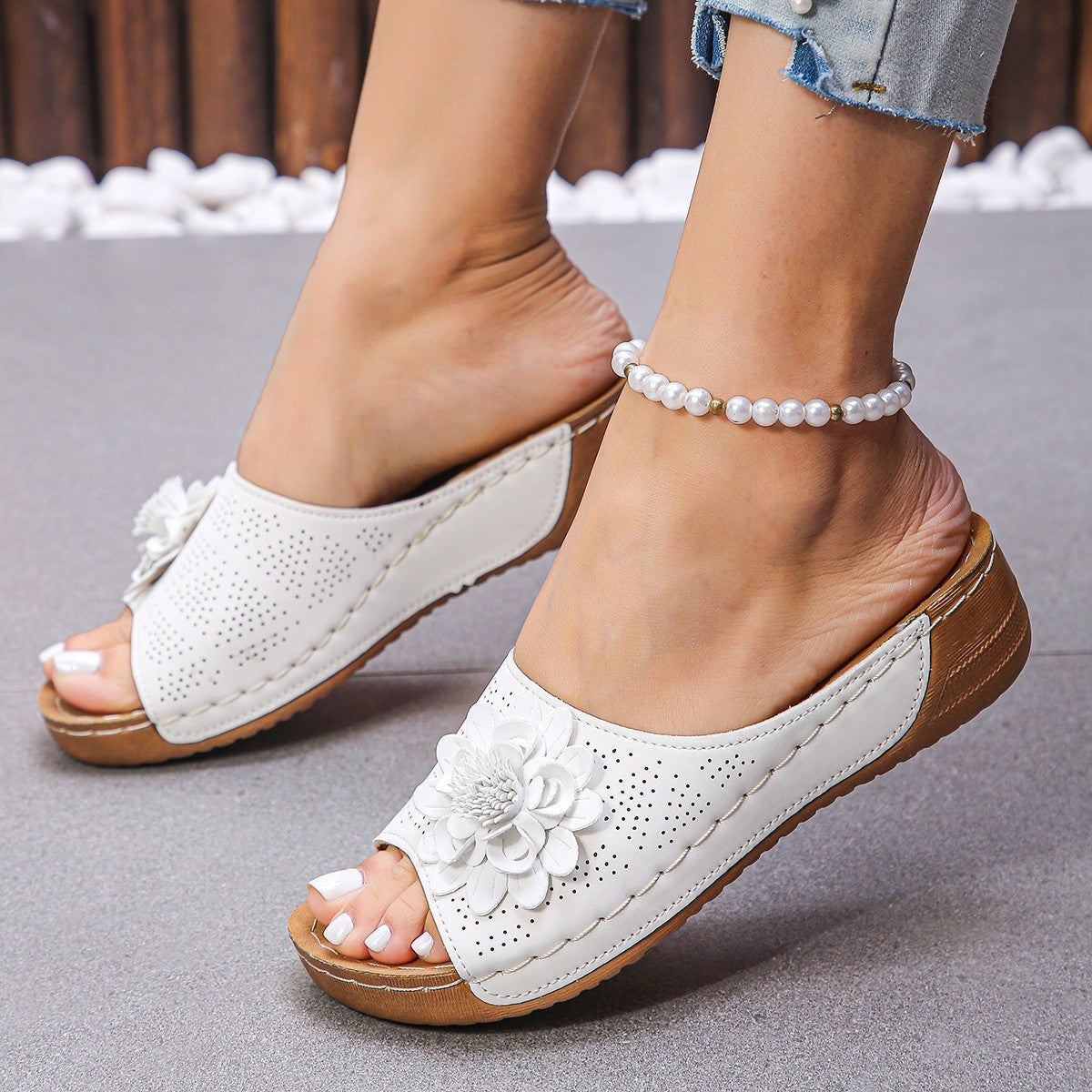 Flower Wedge Retro Hollow Sandals