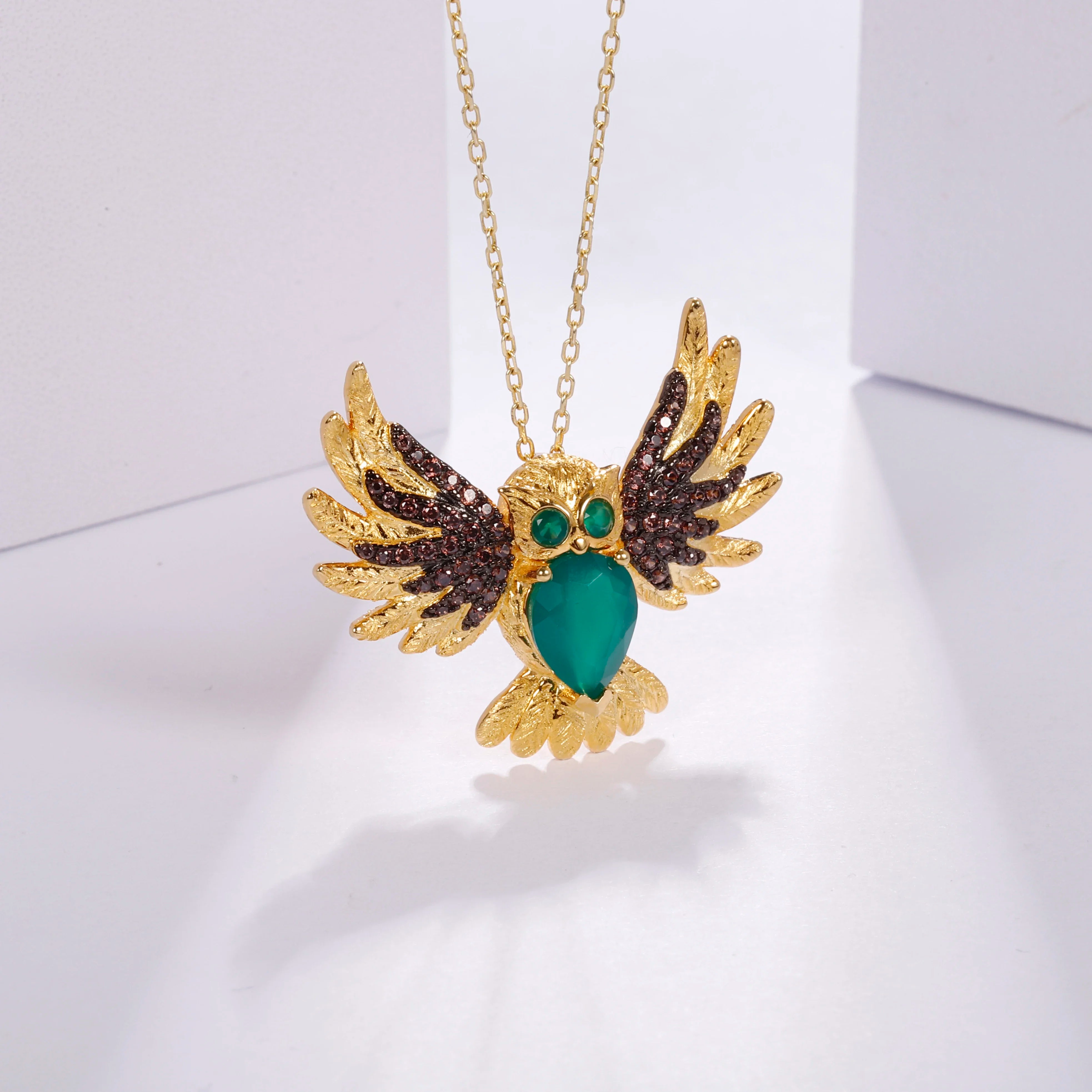 GEM'S BALLET Silver Owl Brooch Pin