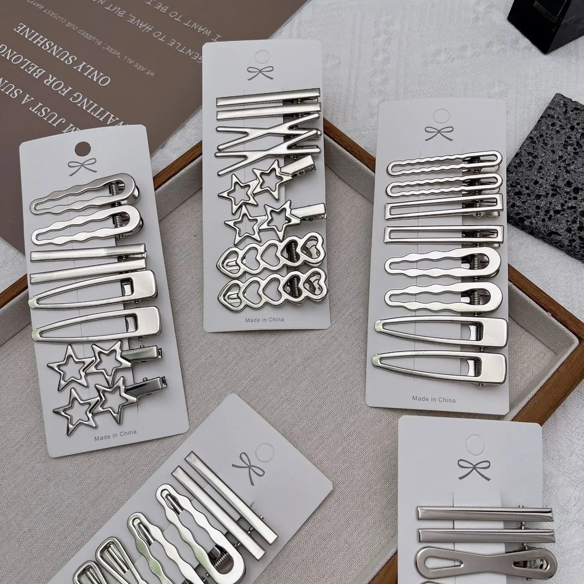 Y2K Silver Metal Duckbill Hair Clips
