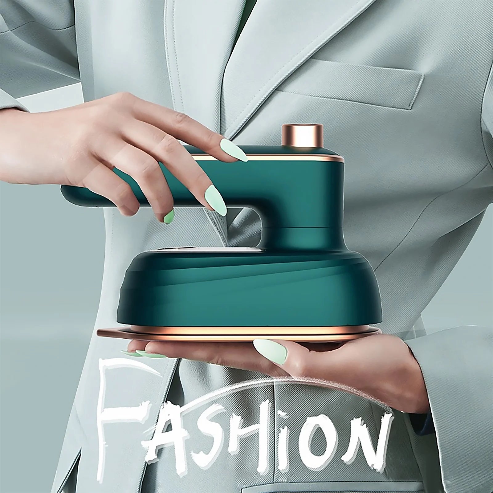 Tragbarer Dampfglätter für Kleidung