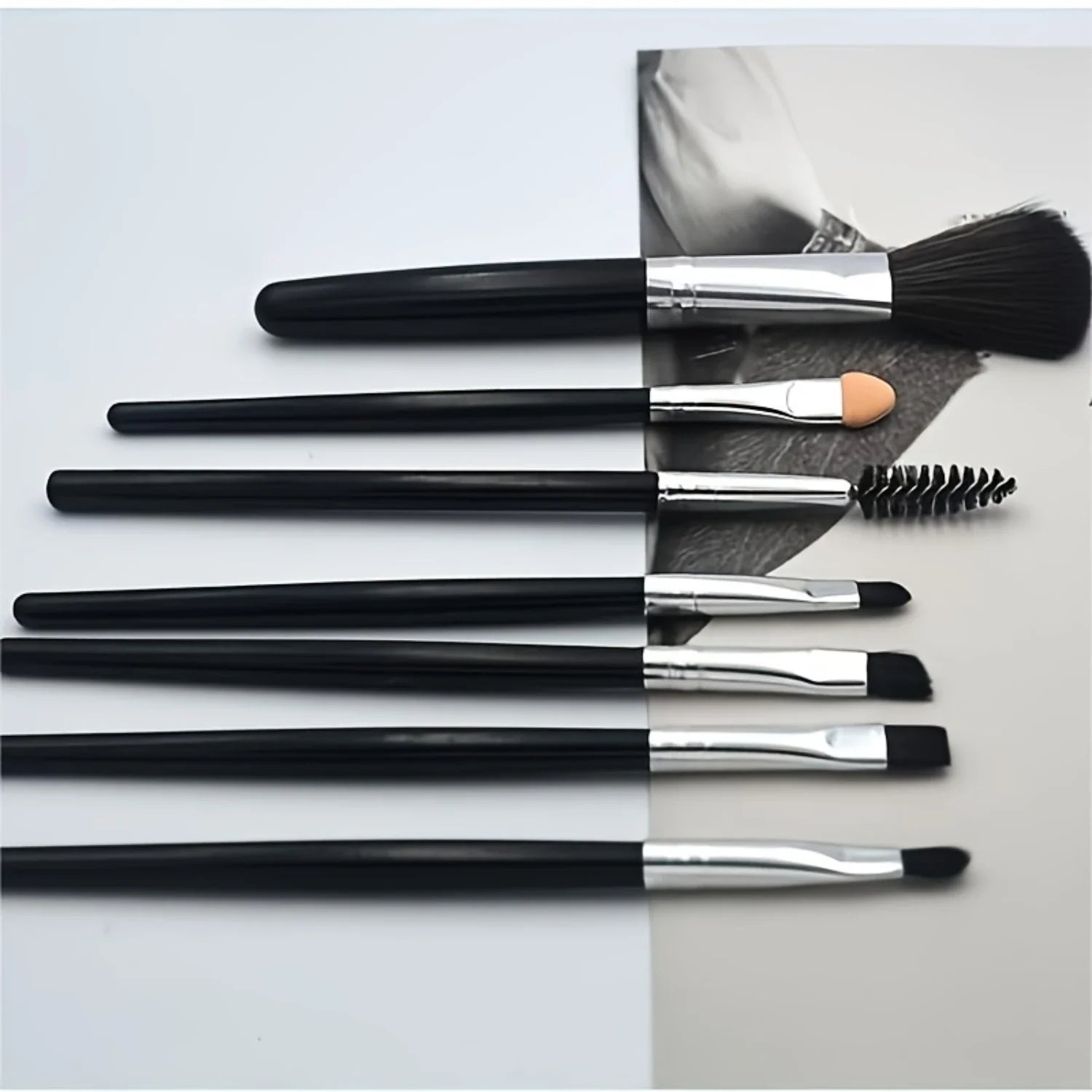 7pcs Black Essential Makeup Brush Set