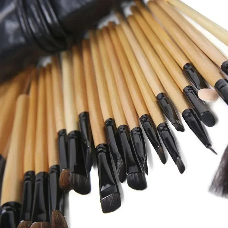 24 Pcs Makeup Brush Set with Gift Bag