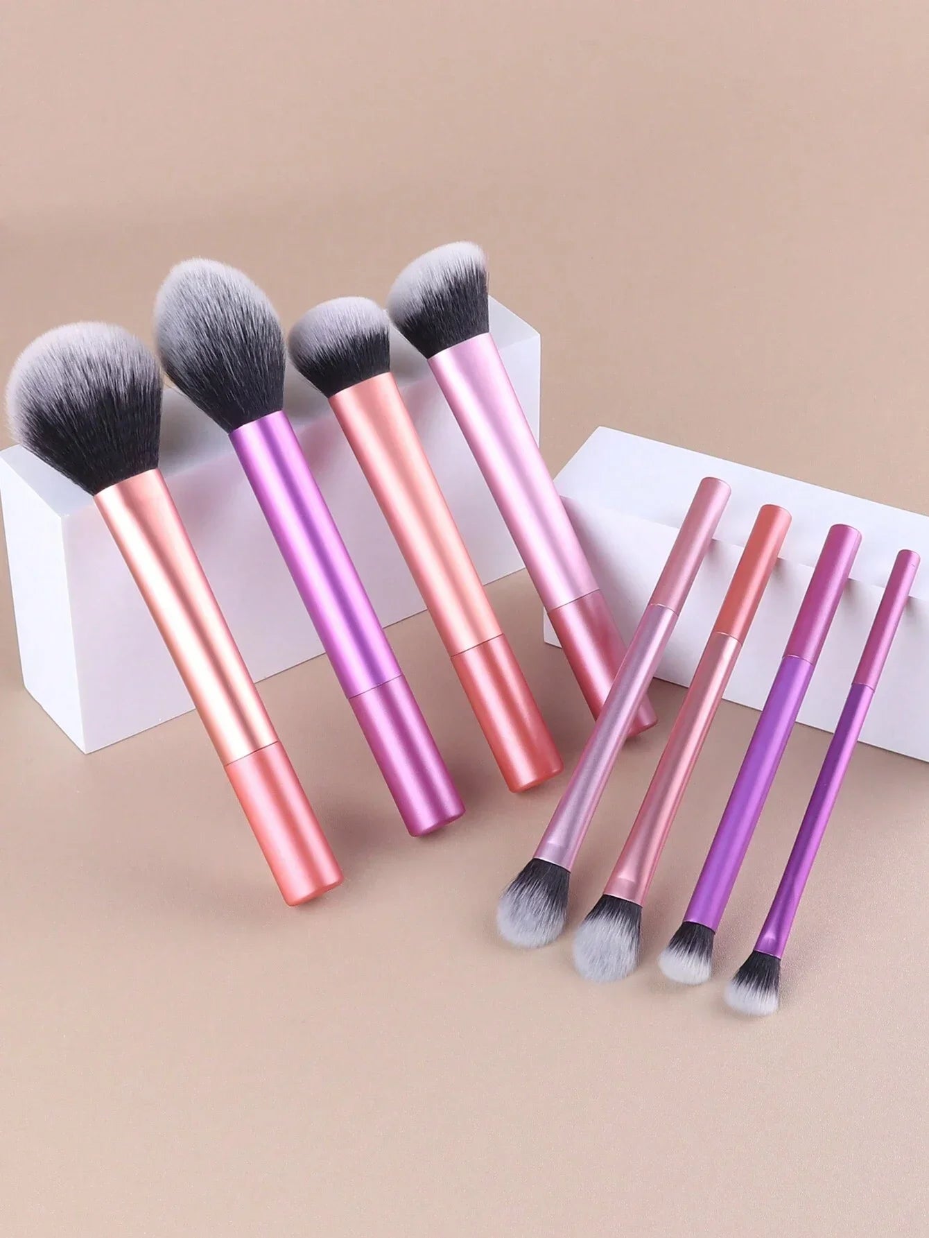8pcs Multifunctional Makeup Brush Set