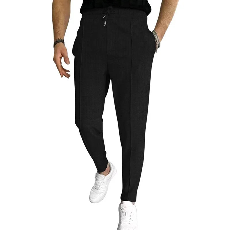 Lässige Herrenhose mit Kordelzug und Taschen