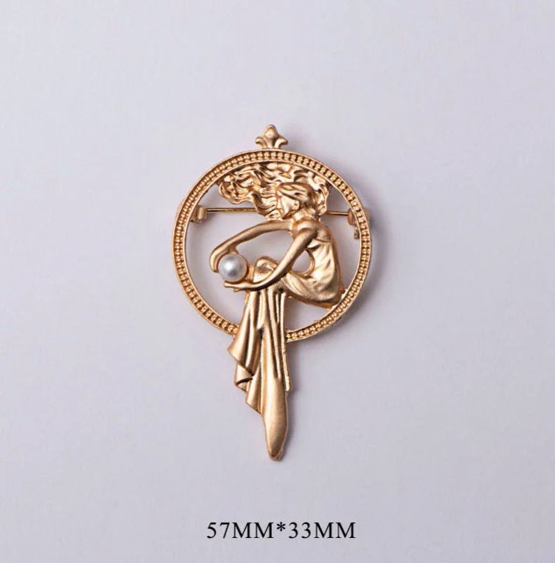 Vintage Baroque Goddess Style Brooch