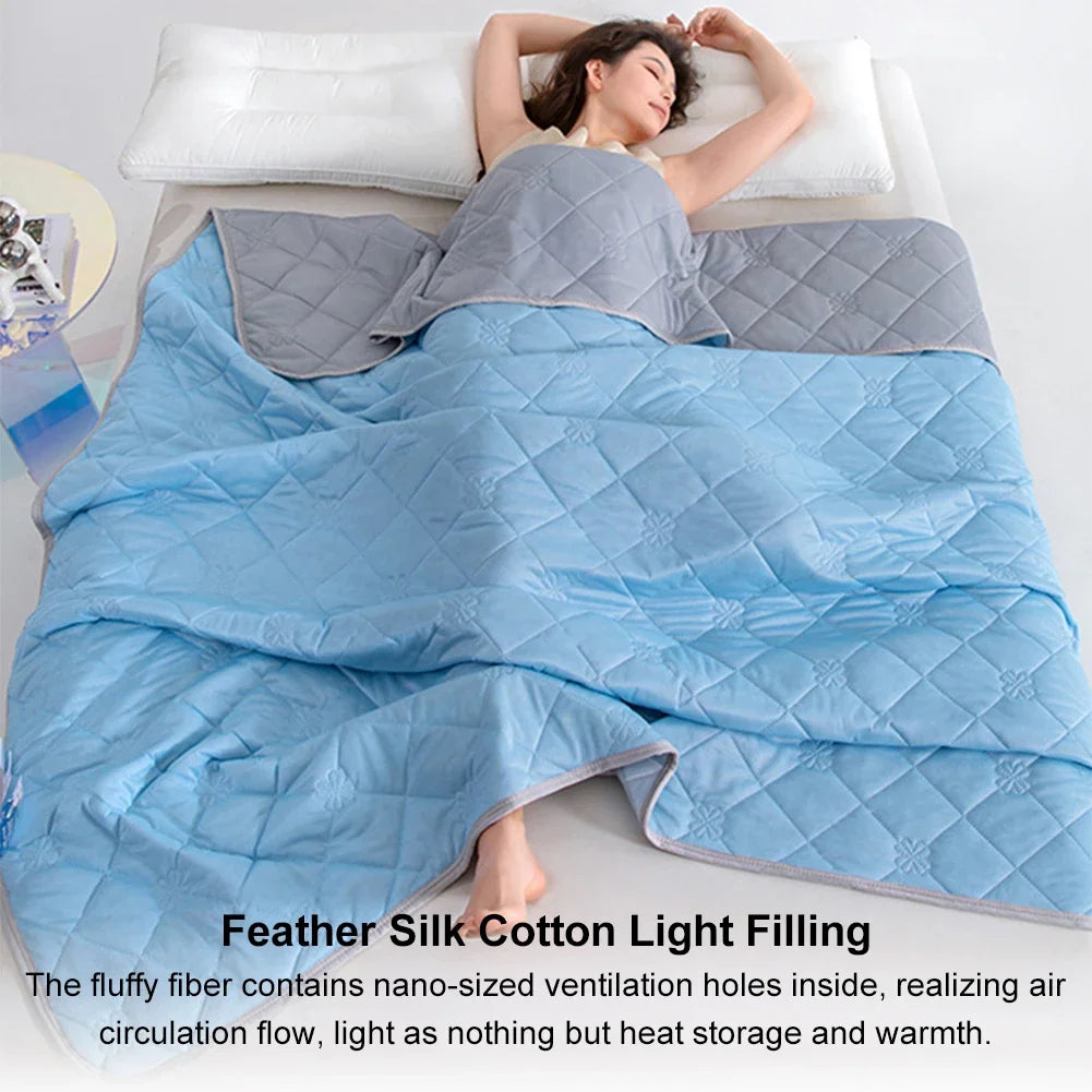 Lightweight Cooling Comforter for Summer