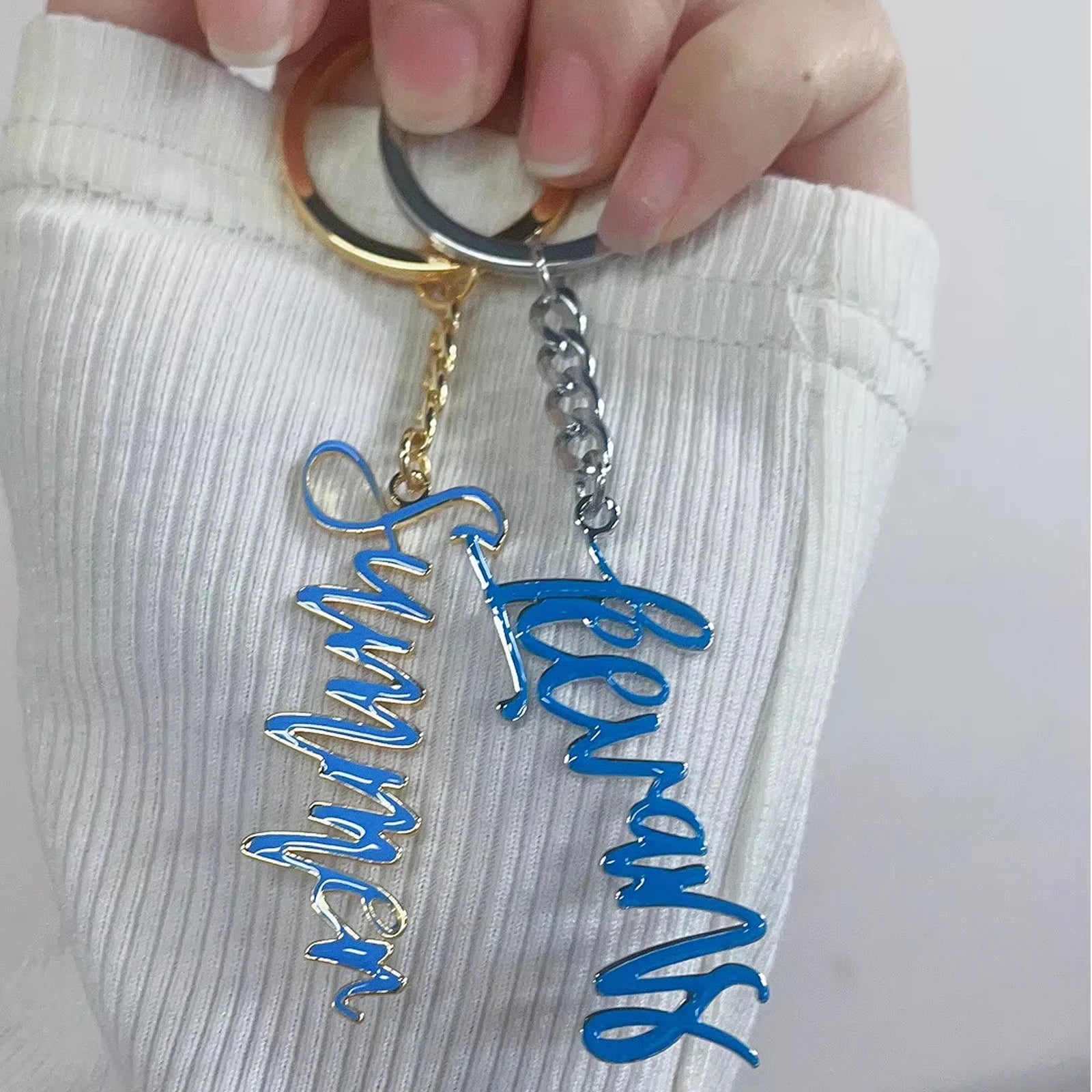 Qitian Custom Enamel Name Keychain