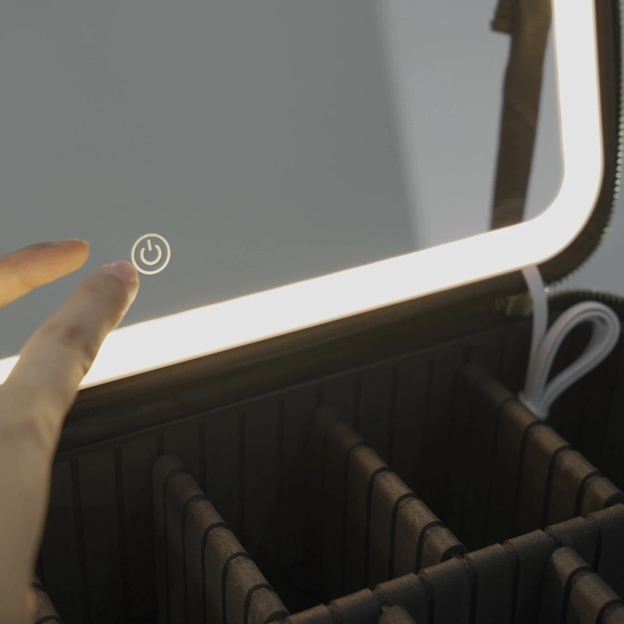 Black Pink Smart LED Makeup Case