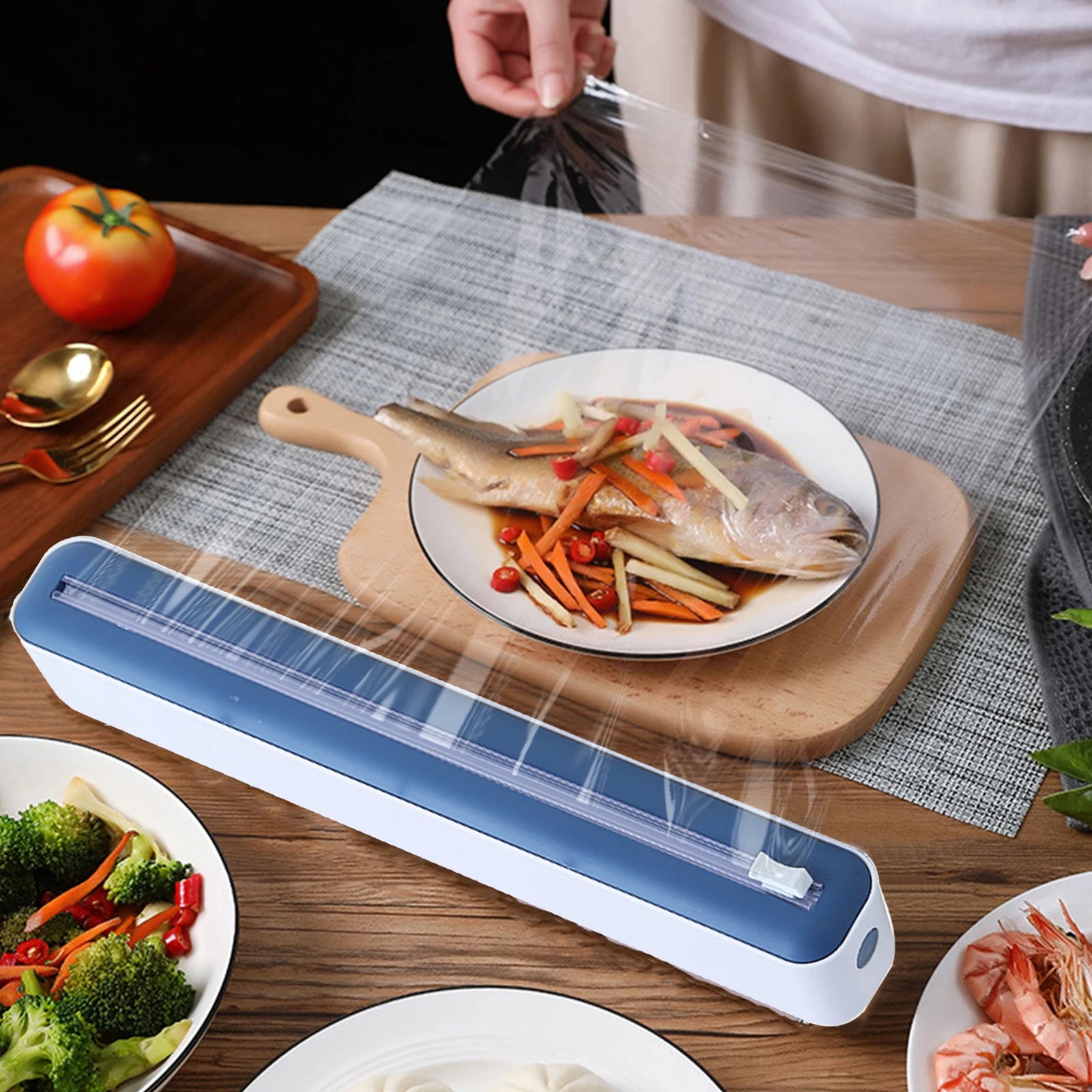 Cling Film Wrap Dispenser with Cutter