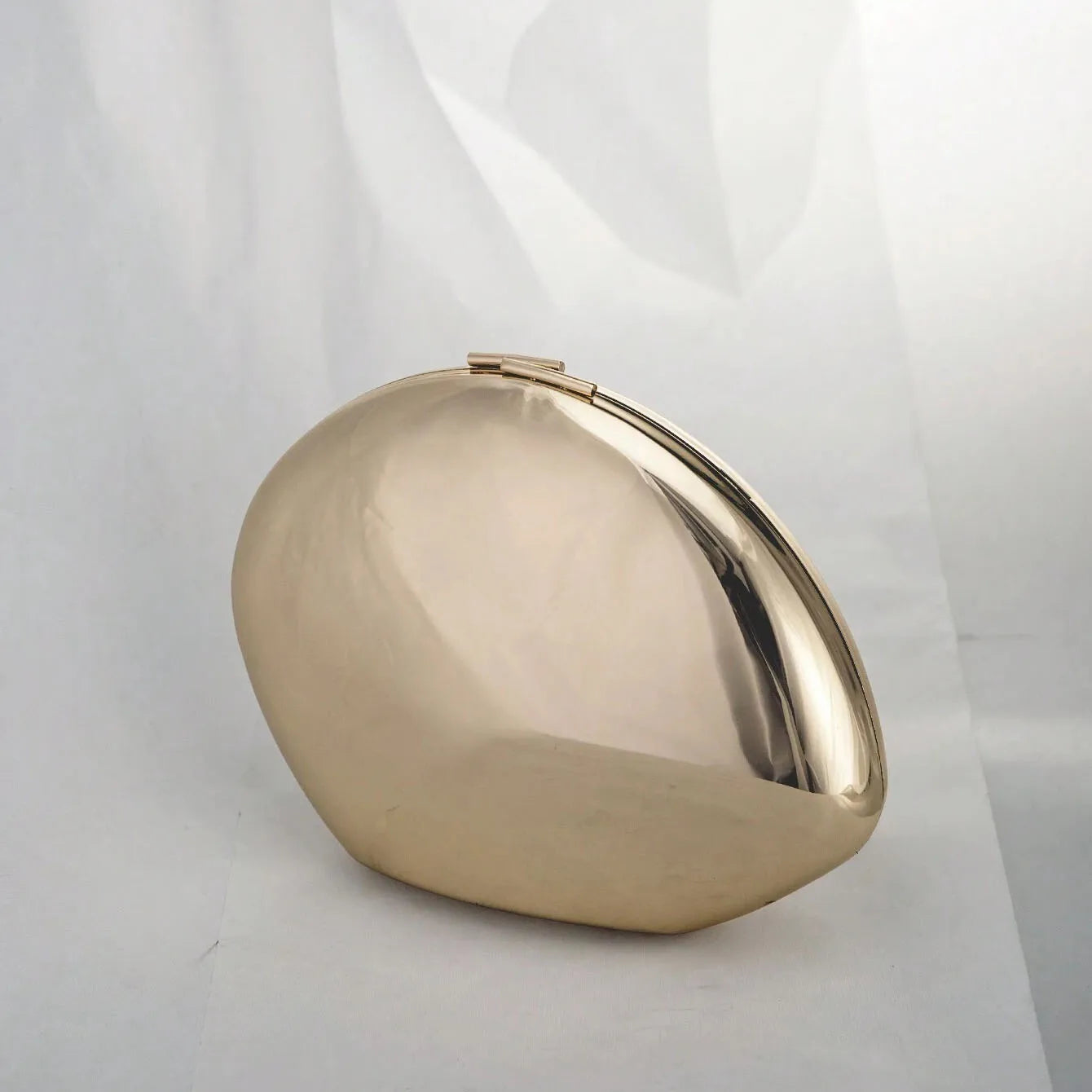 Acrylic Egg Shape Mirror Evening Clutch