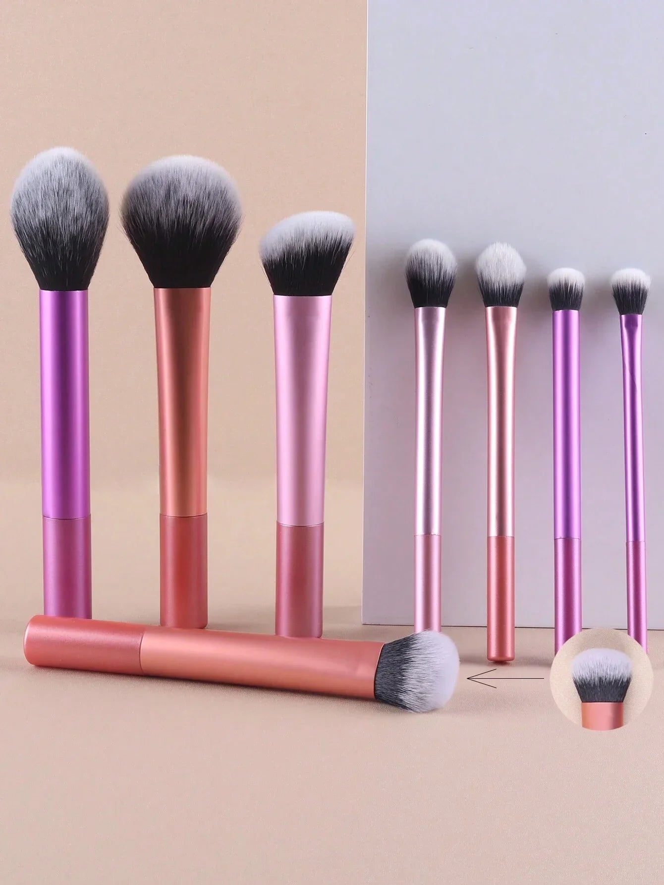 8pcs Multifunctional Makeup Brush Set