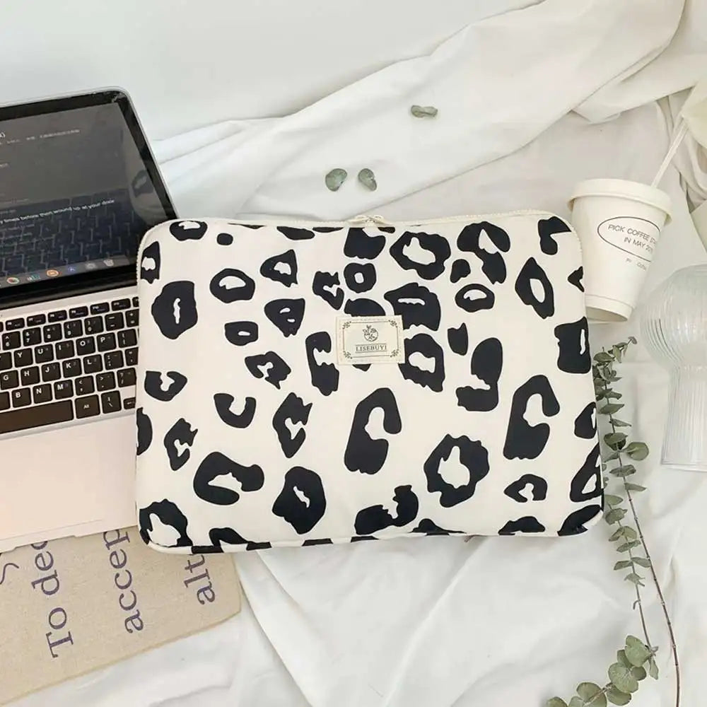 Leopard Print Retro Laptop Bag 15"