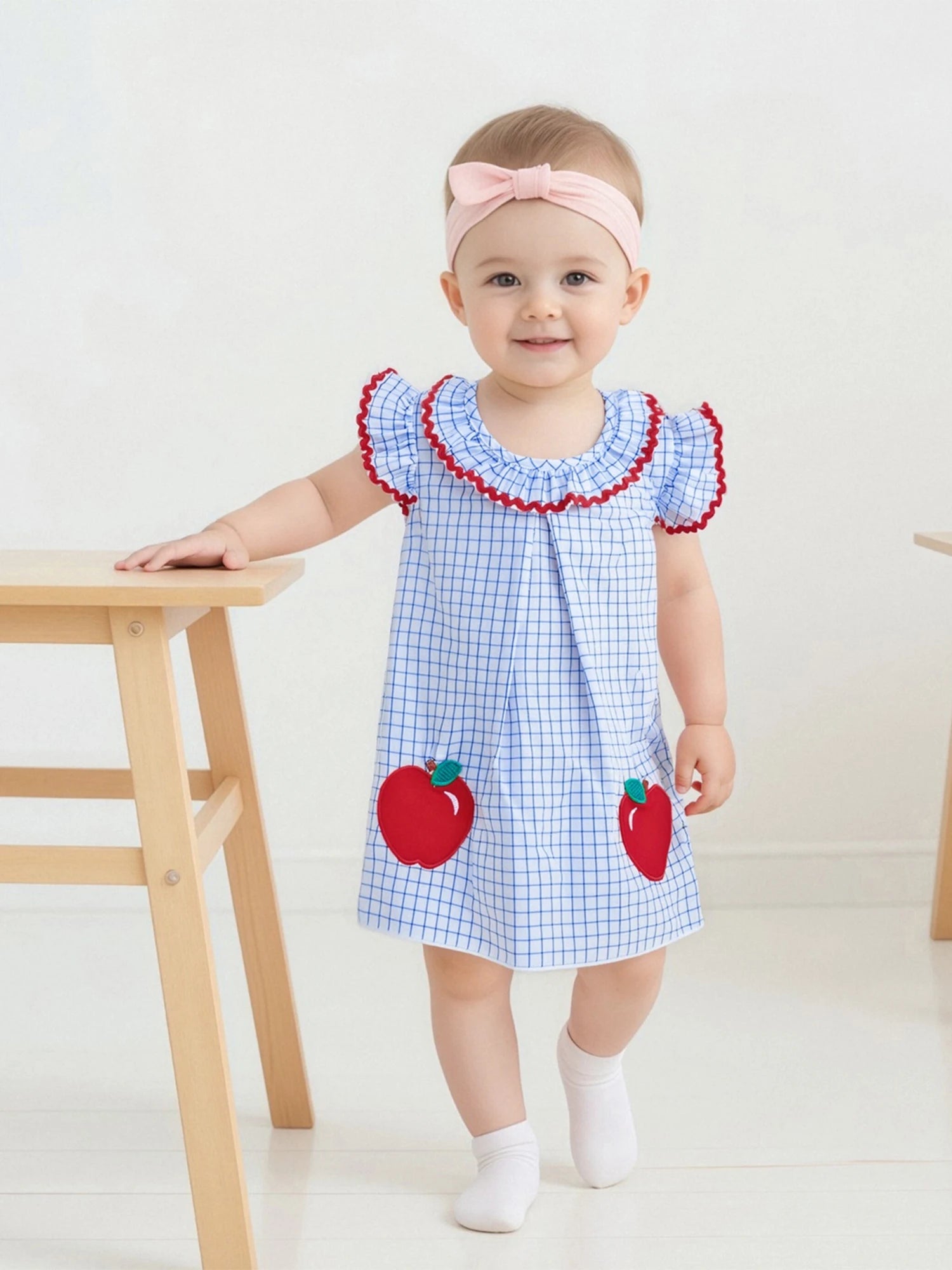Ärmelloses Sommerkleid für Kleinkinder mit Blumenmuster