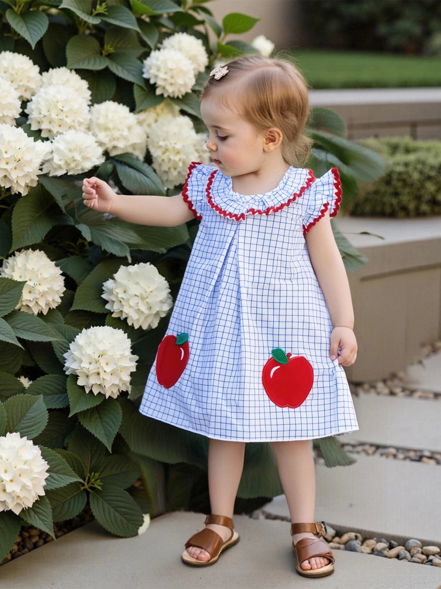 Ärmelloses Sommerkleid für Kleinkinder mit Blumenmuster