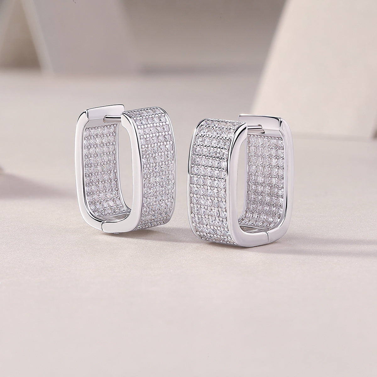 Star Light Diamond Stud Earrings