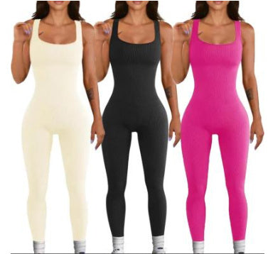 Débardeur et collants à bretelles pour femme