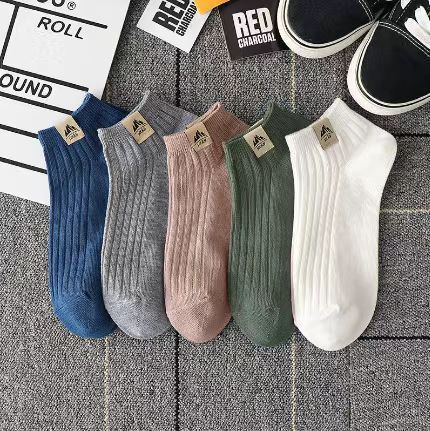 Sommer-Socken aus Baumwolle mit niedrigem Schnitt