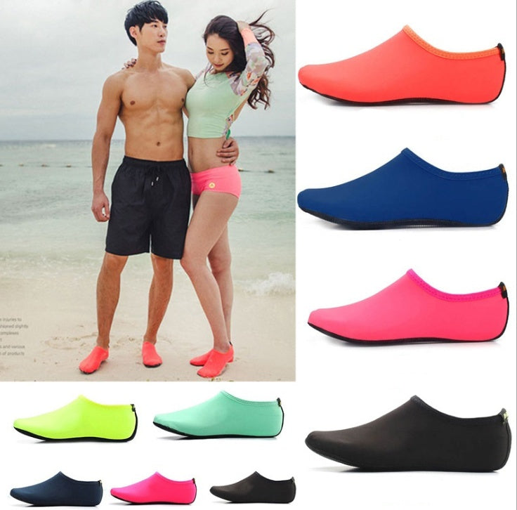 Sommerliche, leuchtende Scuba-Socken