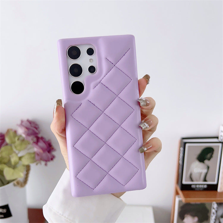 Étui de téléphone en cuir à carreaux et diamants