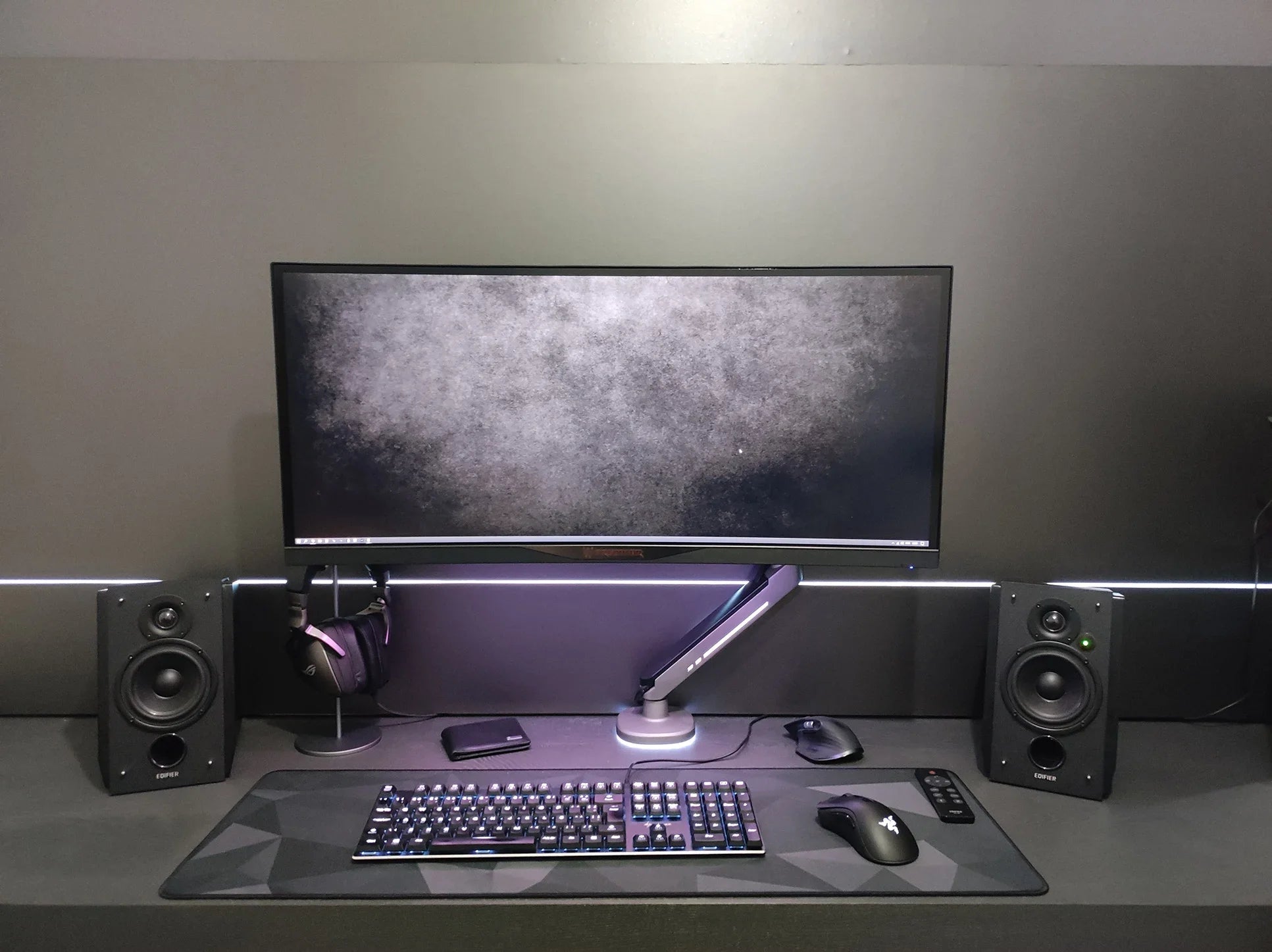 FTVAE Black Rubber Desk Mouse Pad 90x40