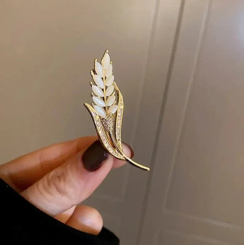 Retro Green Emerald Butterfly Brooch