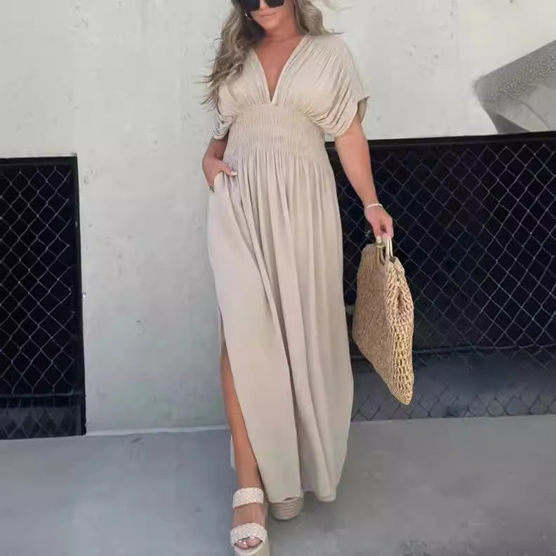 Robe longue d'été fendue à col en V et manches chauve-souris